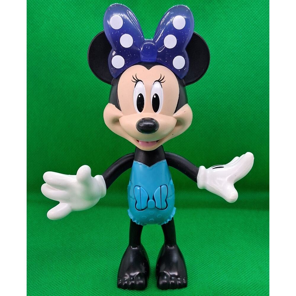 Disney Minnie Mouse Snap 'n Pose Fashion Doll Mattel 2016